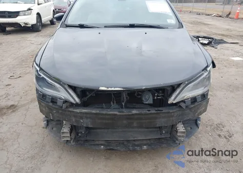 2016 Chrysler 200 Limited Platinum из США, поврежденный, VIN 1C3CCCAB0GN192012